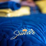 Sunset- Dom Zachod Slonca Moldzie