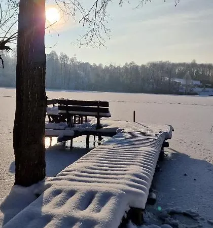 Sunset- Dom Zachod Slonca